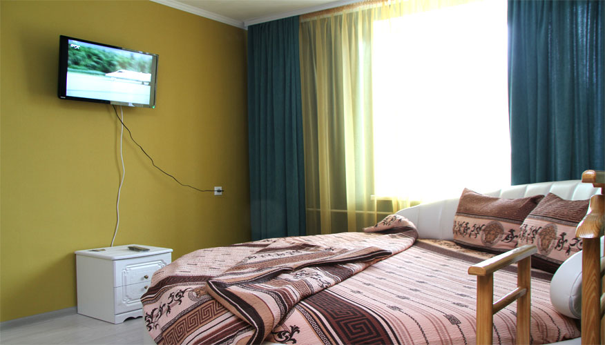 Cheap short term rental in Chisinau, Riscani: 1 room, 1 bedroom, 30 m²
